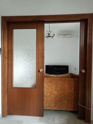 Puertas correderas madera y cristal