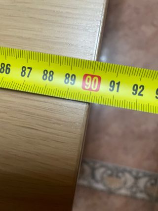 Mesa extensible de madera 90x90 cerrada