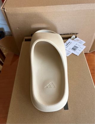 Adidas Yeezy Slide "Bone" T: 44.5