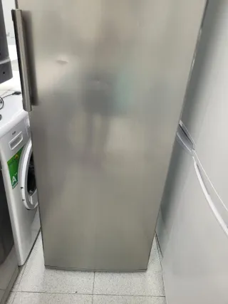 ☆Congelador vertical 185,m Garantía + transporte☆