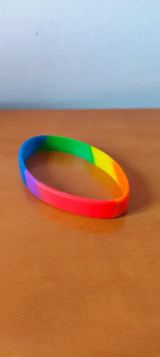 Pulsera de silicona arcoíris multi color