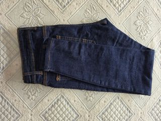 Pantalón vaquero Bershka azul