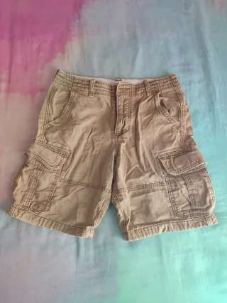 Pantalón corto Hollister beige