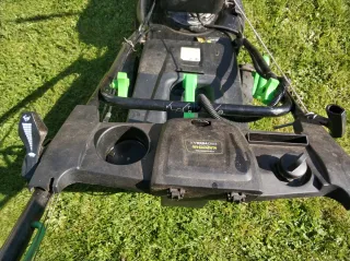 Cortacésped con tracción 50cm