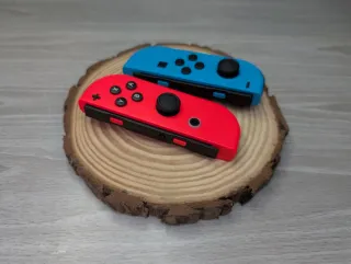 Joycons Nintendo Switch Azul y Rojo