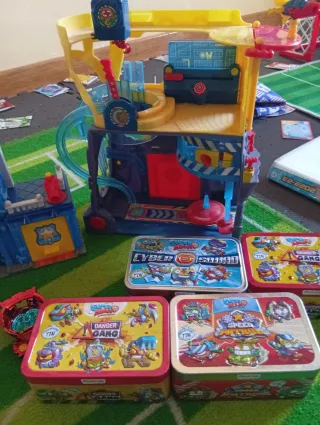 Superzings Lote 55 Figuras, coches, espacios,...