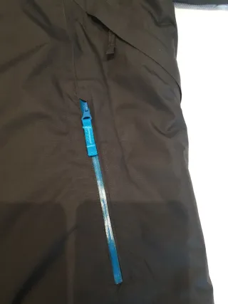 Chaqueta montaña/nieve niño Decathlon 10-12 años.