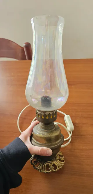Lampada a olio vintage