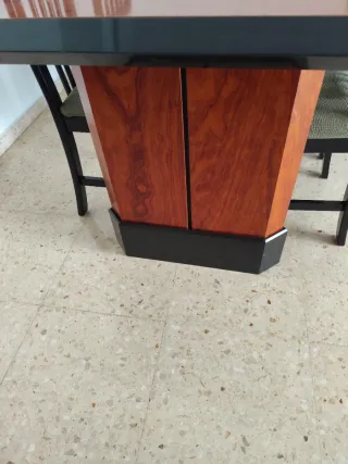 Mesa extensible comedor y 5 sillas