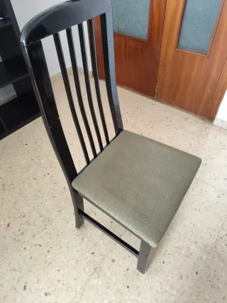 Mesa extensible comedor y 5 sillas