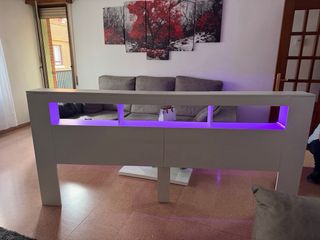 Cabecero con luces de  LED