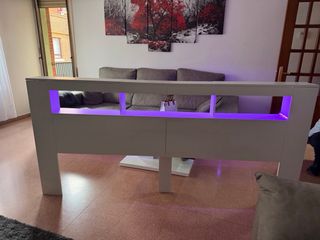 Cabecero con luces de  LED