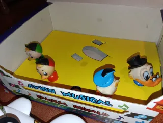 Avión Musical Familia Donald Disney Juguete