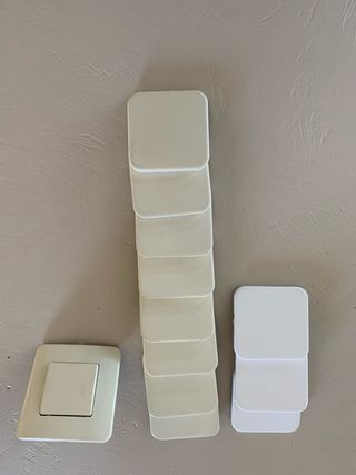 Interruptor Simon serie 31  31101-31 Blanco Marfil