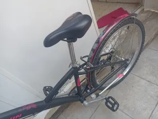 Bicicleta B'twin Poply 500 24 Negra/Rosa