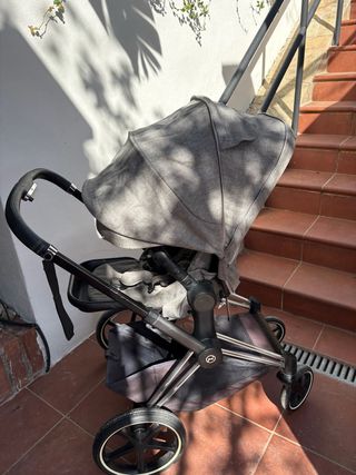 Silla de paseo Cybex gris