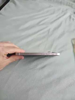 iPhone 13 mini rosa ROTO (leer descripción)