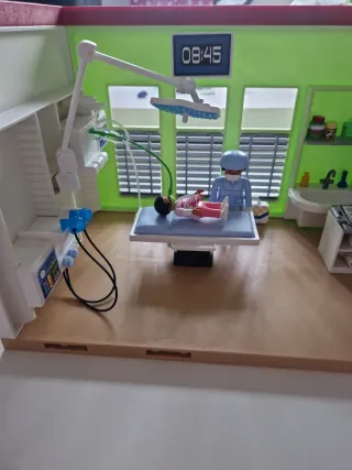 Playmobil Action Heroes Hospital 71615