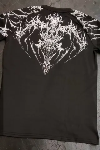 T-shirt Nera Streetwear Cyber-Goth - Stampe Integr