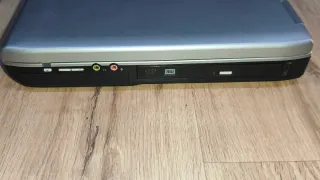 Portátil RETRO Compaq Presario 2500 DX727EA