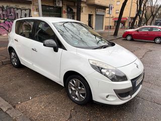 Renault Scenic 2012 etiqueta C