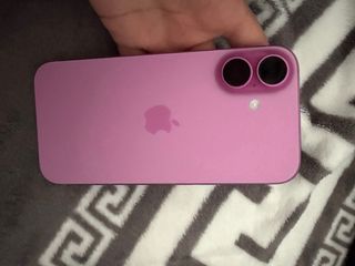 iPhone 16 Rosa