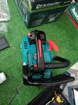 Motosega a scoppio Victeche 25.4cc