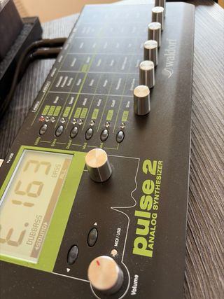 Waldorf Pulse 2 Sintetizador Analógico