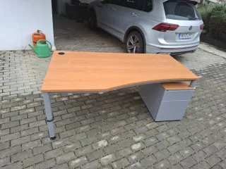 Escritorio de oficina madera y metal