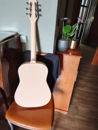 Guitarra Acústica Blanca