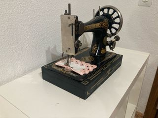 Máquina de Coser Singer Antigua Adorno