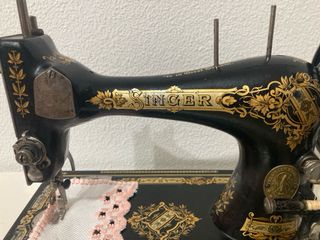 Máquina de Coser Singer Antigua Adorno
