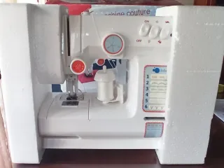 Máquina de coser Imaginarium