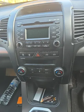 Radio y Climatizador Kia Sorento 2012