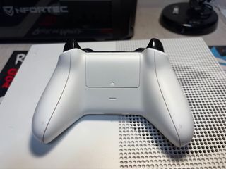 Mando Xbox One S Blanco