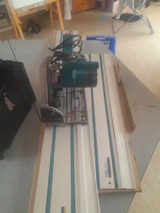 Sierra de inmersión Virutex SRI174T+guías de corte