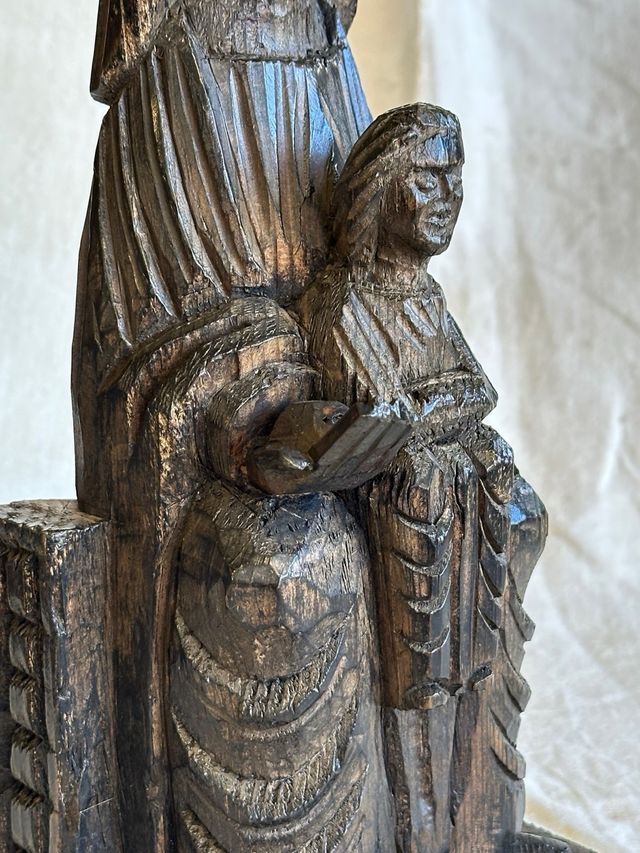 Talla de madera Virgen Moreneta