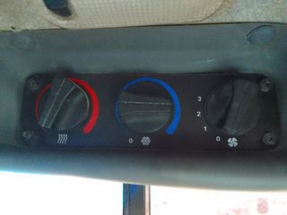 Tractor New Holland T5050 con Cabina