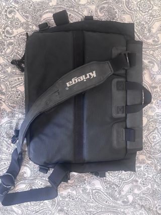 Mochila Kriega Impermeable Negra/Gris