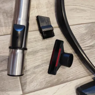 Aspiradora Rowenta City Space Cyclonic sin bolsa