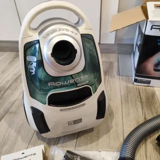 Aspiradora Rowenta City Space Cyclonic sin bolsa