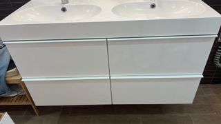 Mueble de baño doble con lavabo