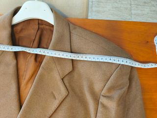 Traje de vestir marrón