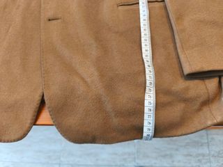 Traje de vestir marrón