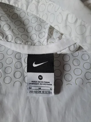 Chaqueta cortavientos Nike