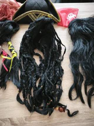 Pelucas y Accesorios Disfraz