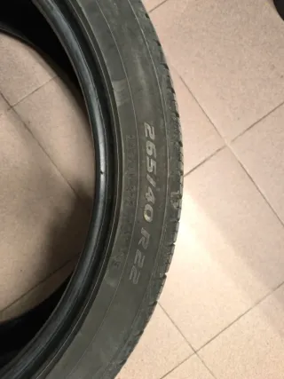 Neumático Pirelli 265/40 R22 106Y