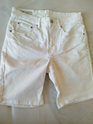 Pantalón skinny hombre blanco