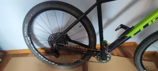 Bicicleta de Montaña.Cube Reaction