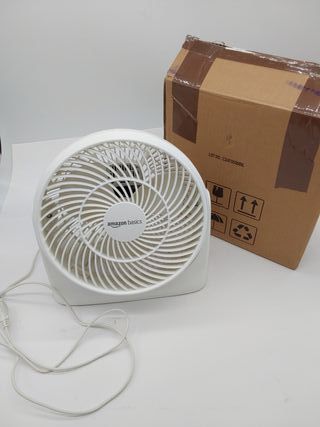 Amazon Basics Ventilador de escritorio portátil, funcionamiento silencioso, 18 cm, 3 velocidades, inclinación de 90° variable, B